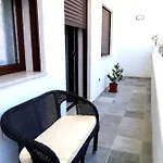 Casa Cinzia Diamond 104 דירה אוג'אנו לה קייזה