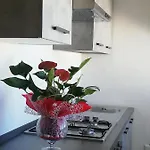 Casa Cinzia Diamond 104 דירה אוג'אנו לה קייזה