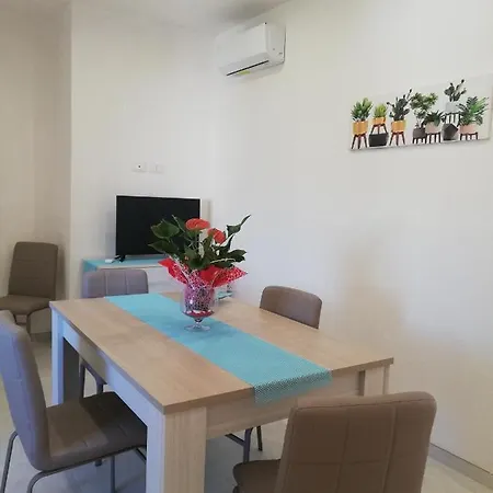 Casa Cinzia Diamond 104 Apartment